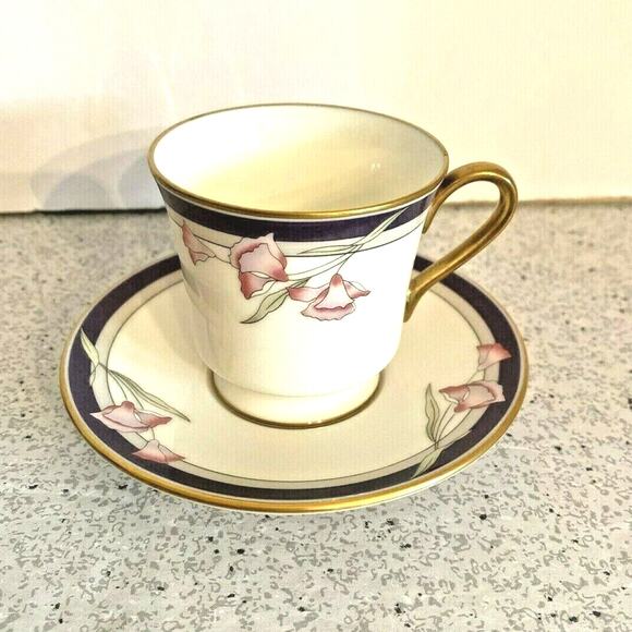 Vintage Gorham Porcelain Tea Cup & Saucer Set Demi - Picture 2 of 7